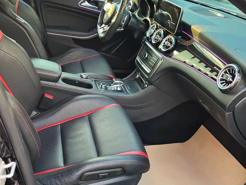 Mercedes-Benz GLA AMG — фото 17