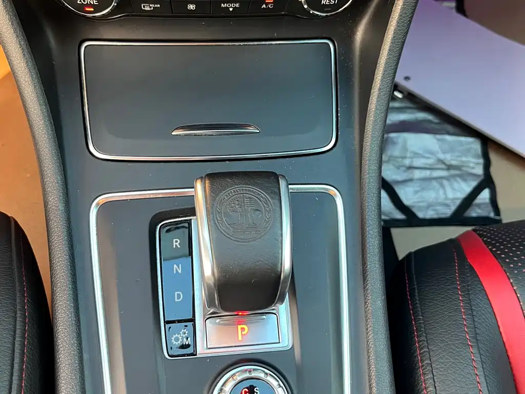 Mercedes-Benz GLA AMG — фото 24