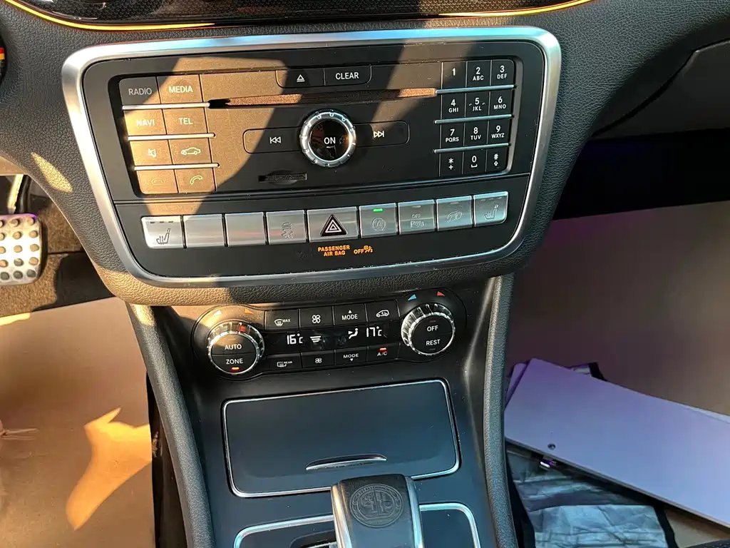 Mercedes-Benz GLA AMG — фото 25