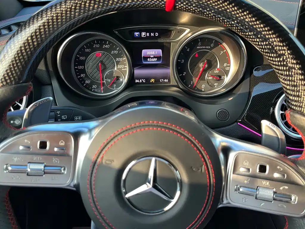 Mercedes-Benz GLA AMG — фото 26