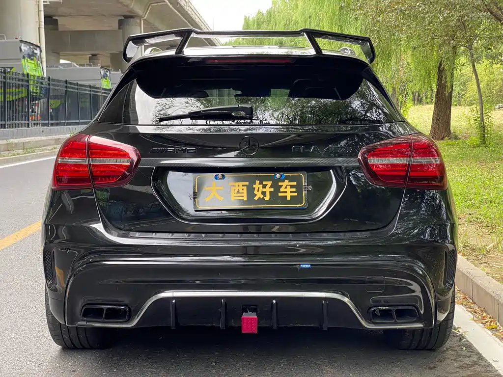 Mercedes-Benz GLA AMG — фото 8