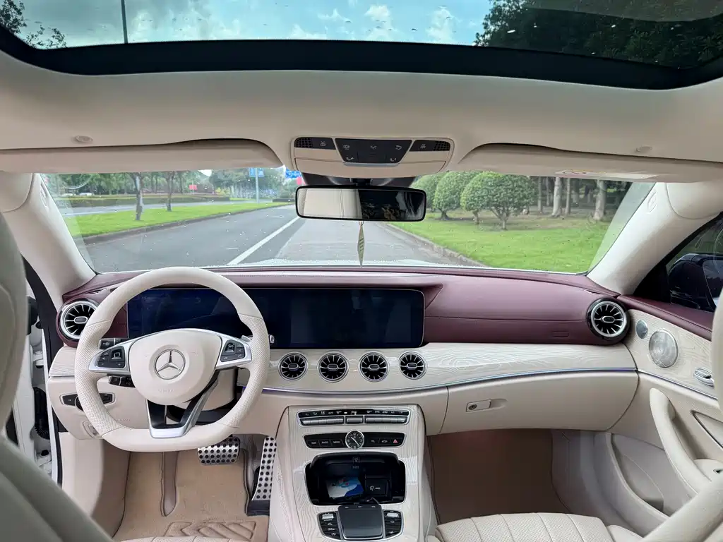 Mercedes-Benz E-Class (Import) — фото 5