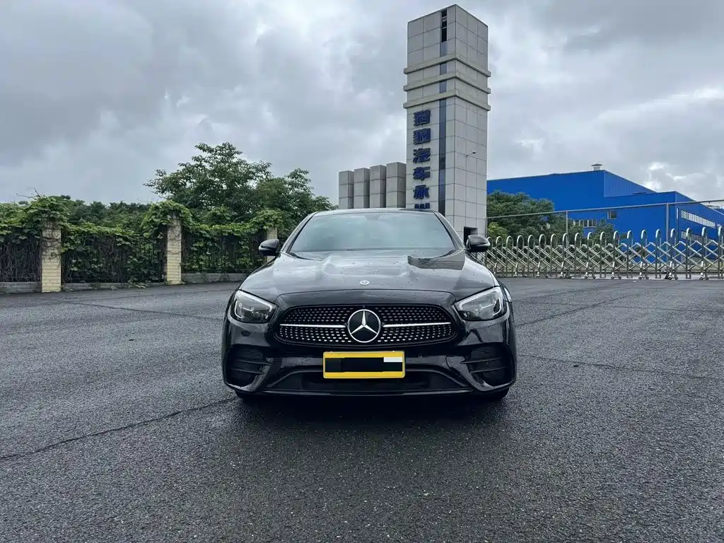 Mercedes-Benz E-Class (Import) — фото 2