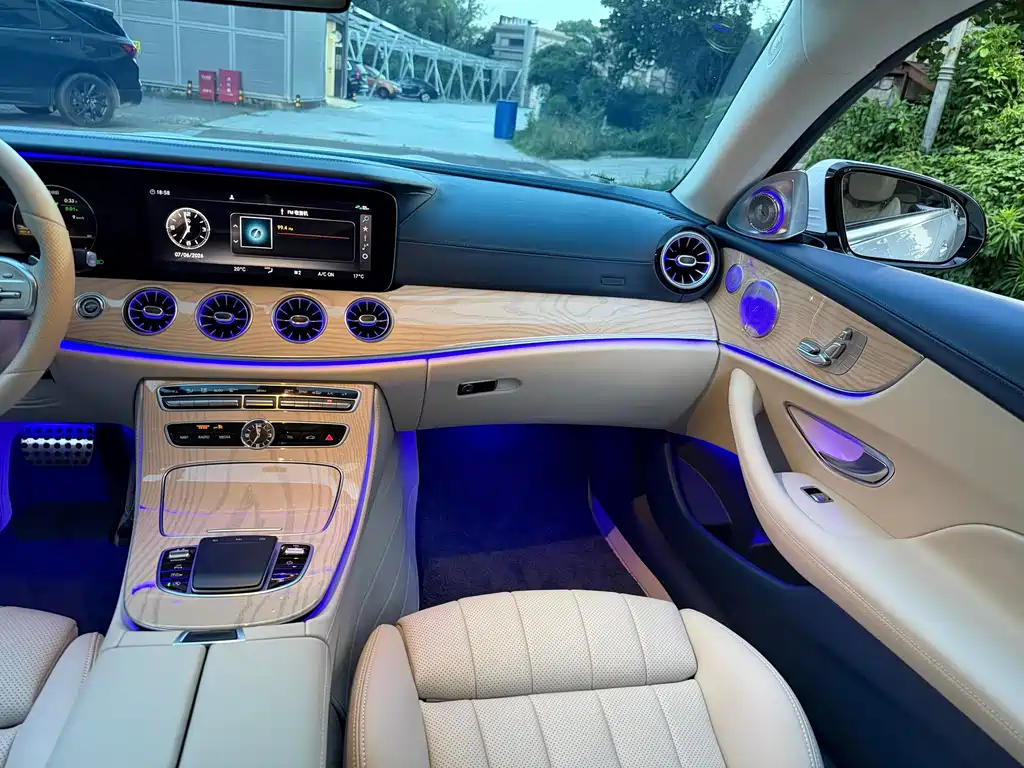 Mercedes-Benz E-Class (Import) — фото 17
