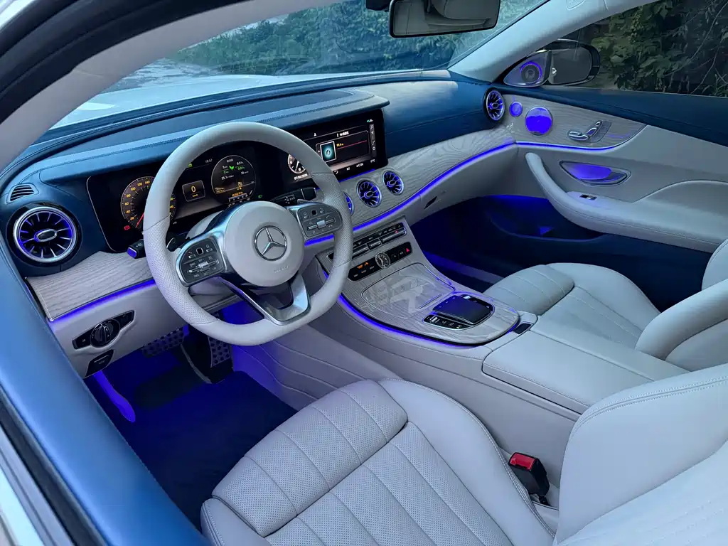Mercedes-Benz E-Class (Import) — фото 8