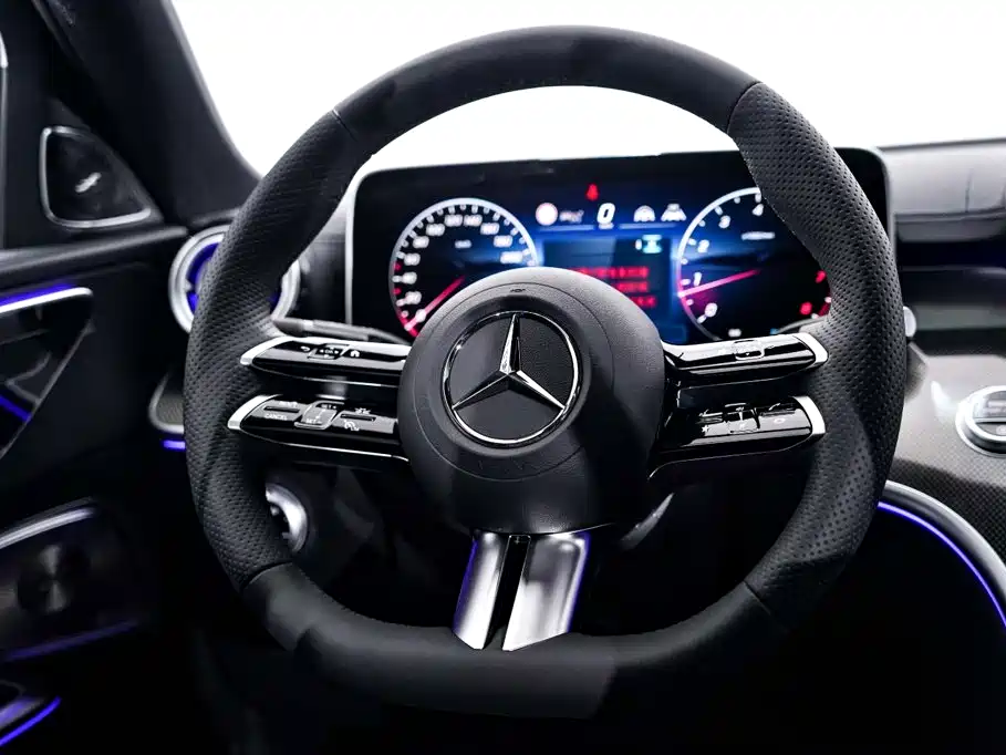 Mercedes-Benz C-Class — фото 15