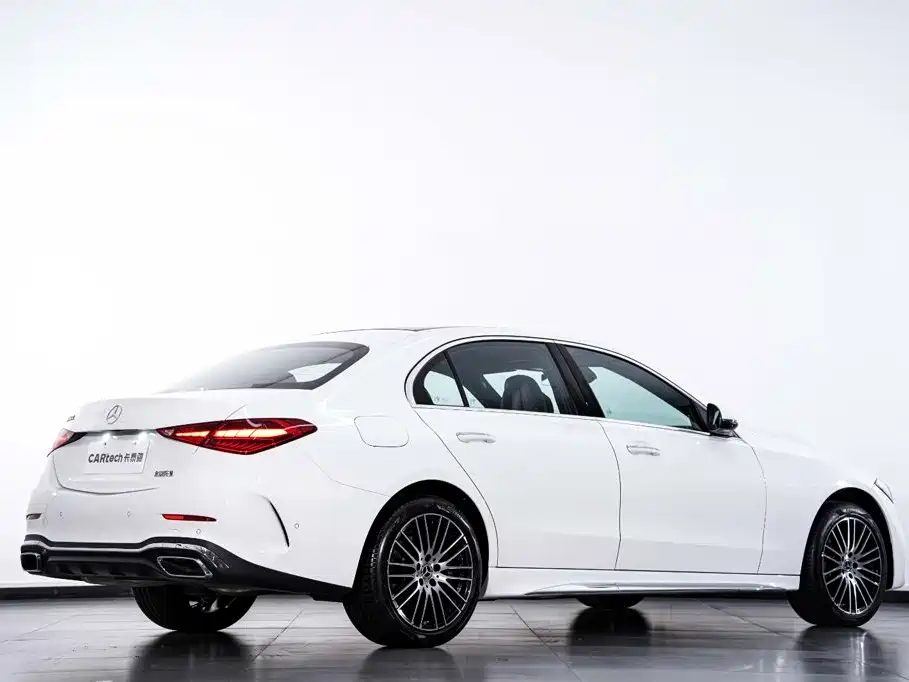 Mercedes-Benz C-Class — фото 6