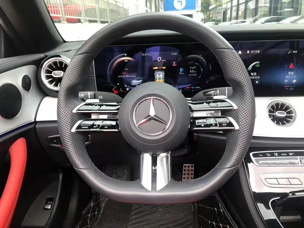 Mercedes-Benz E-Class (Import) — фото 7