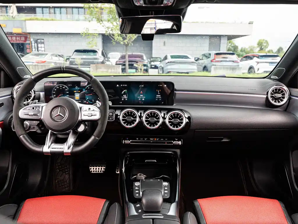 Mercedes-Benz A-Class AMG (Import) — фото 4
