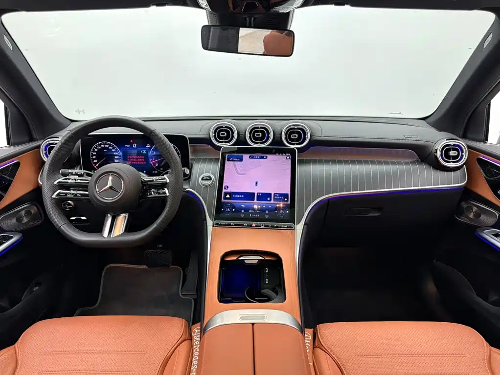Mercedes-Benz GLC — фото 10