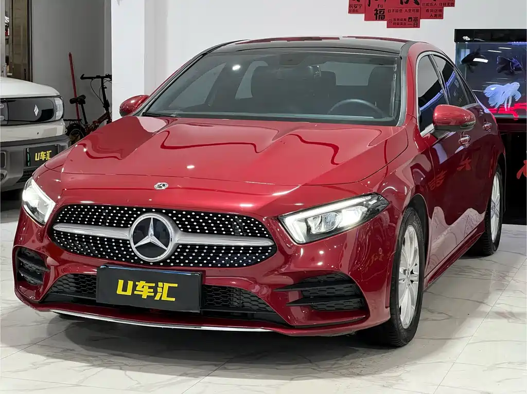 Mercedes-Benz A-Class — фото 1
