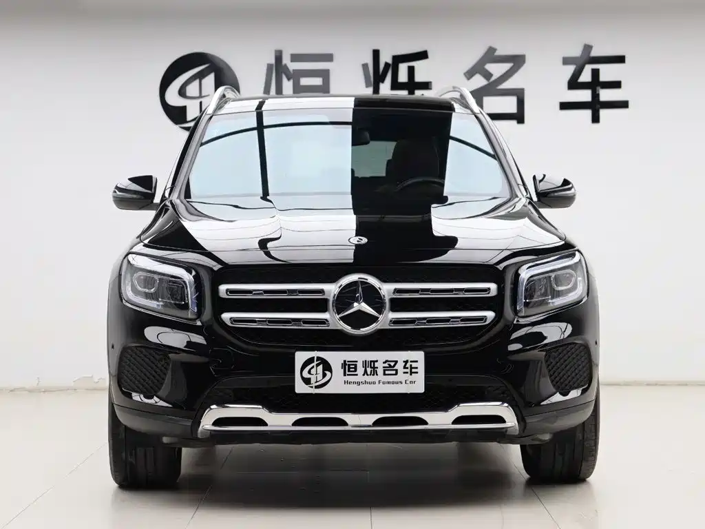 Mercedes-Benz GLB — фото 26