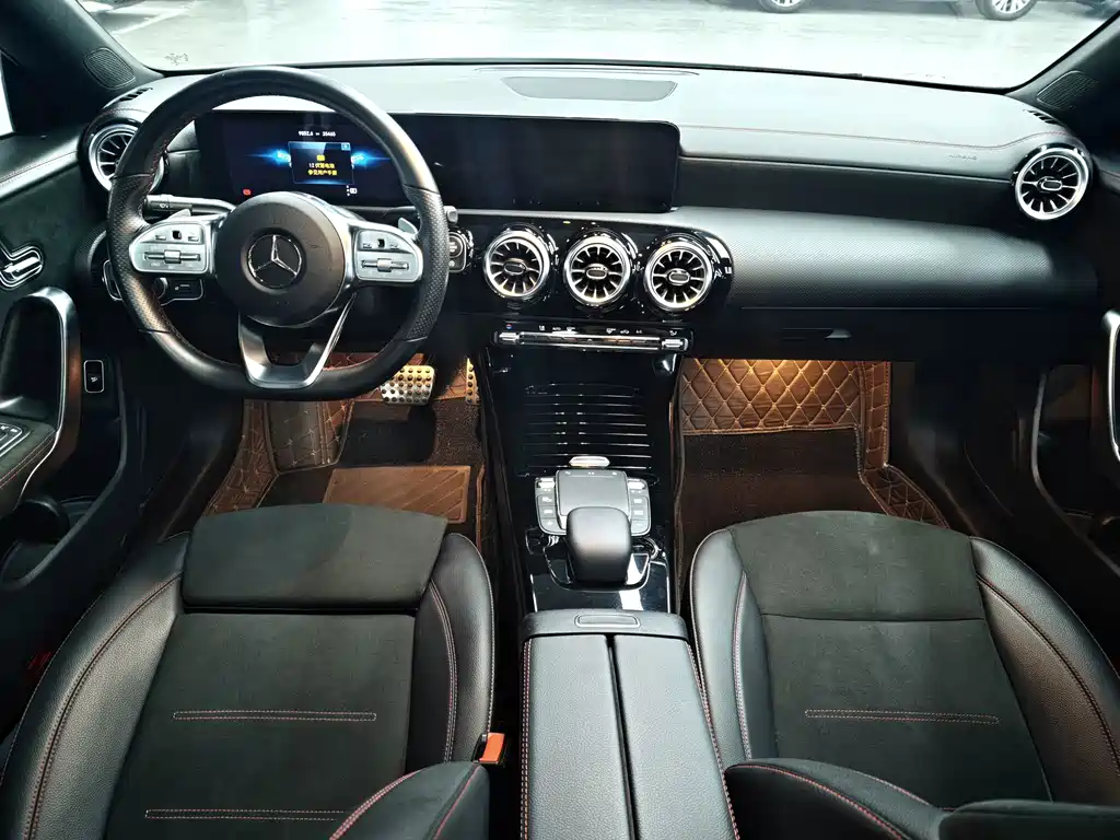 Mercedes-Benz CLA (Import) — фото 8