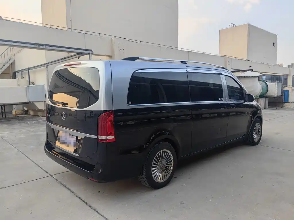 Mercedes-Benz Vito — фото 22