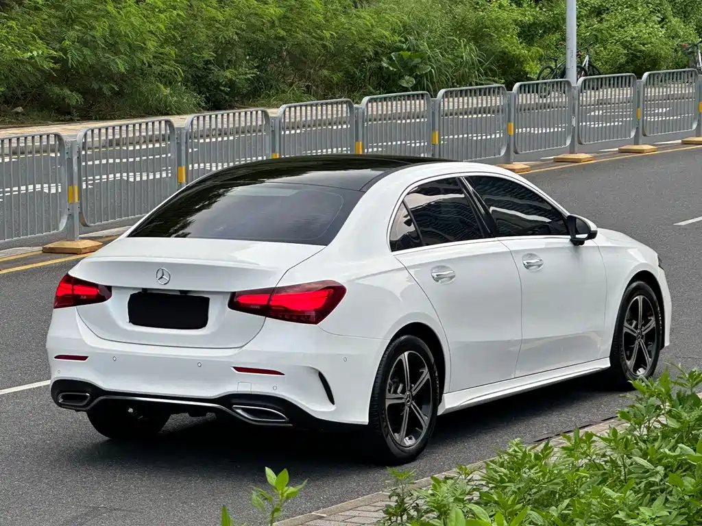 Mercedes-Benz A-Class — фото 4