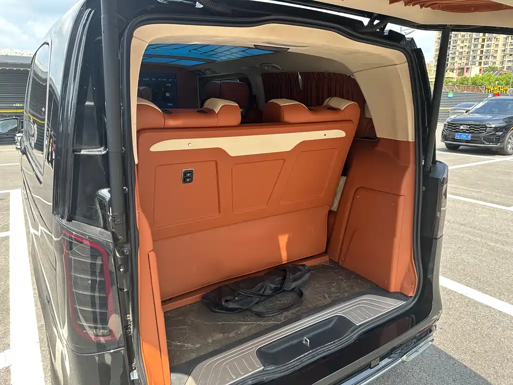Mercedes-Benz Vito — фото 16
