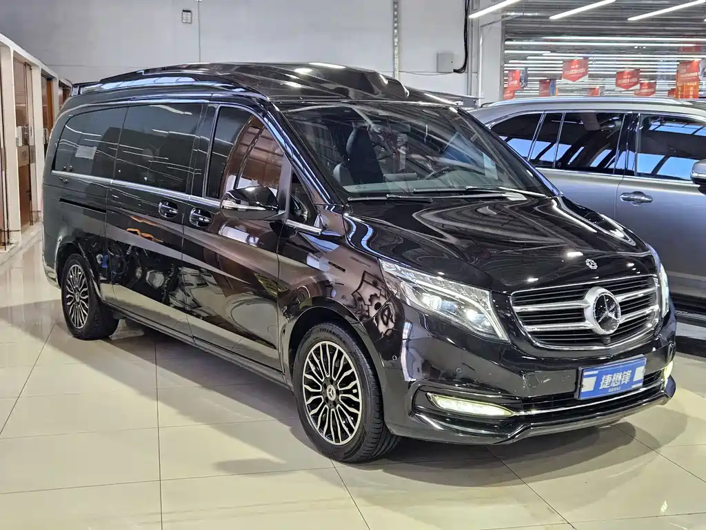 Mercedes-Benz V-Class — фото 3