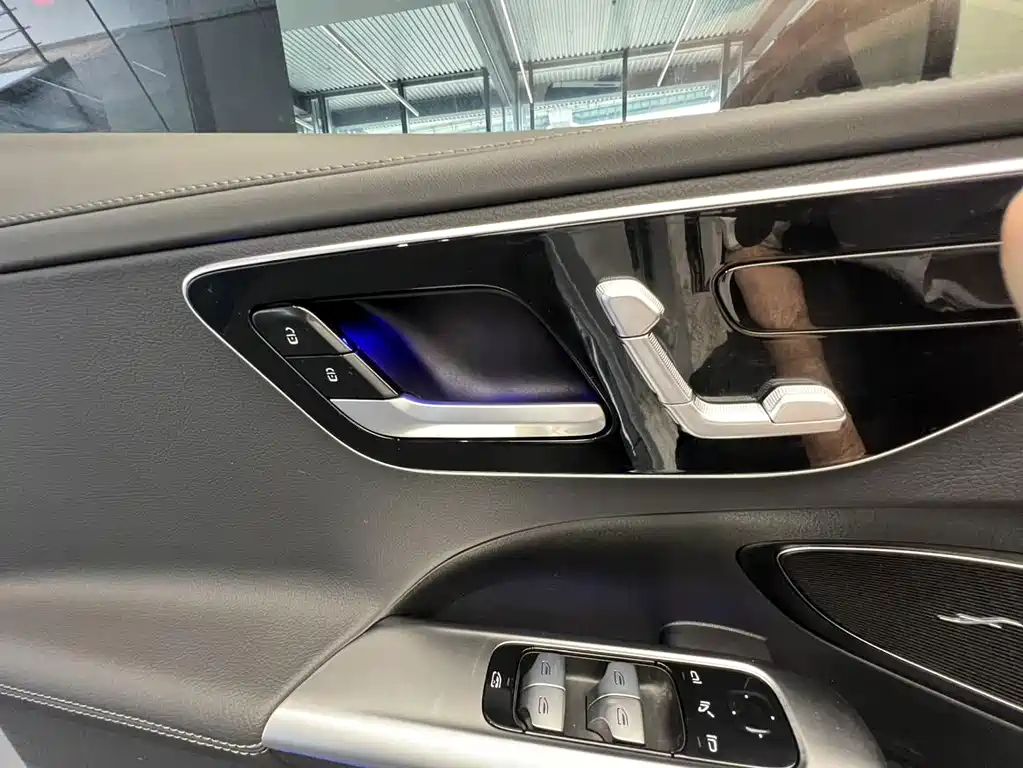 Mercedes-Benz C-Class — фото 10