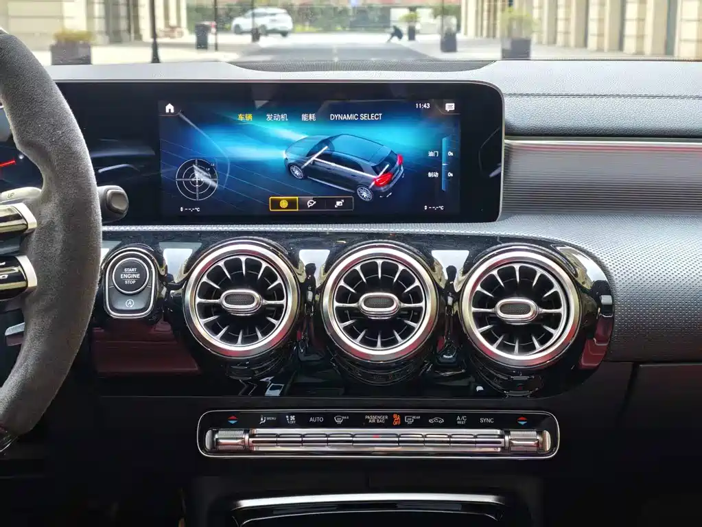Mercedes-Benz A-Class AMG (Import) — фото 12