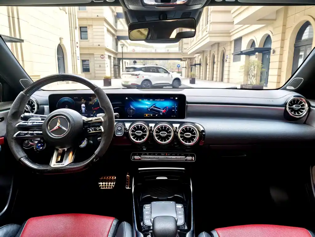 Mercedes-Benz A-Class AMG (Import) — фото 6