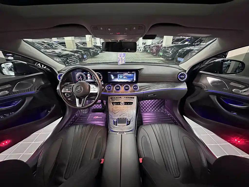 Mercedes-Benz CLS — фото 7