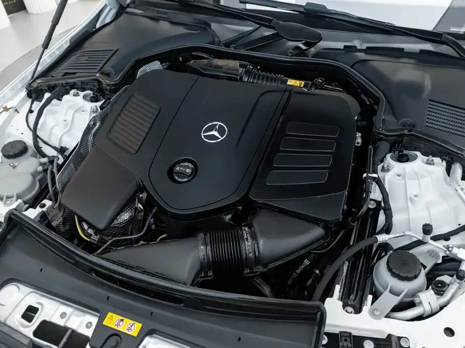 Mercedes-Benz C-Class — фото 11