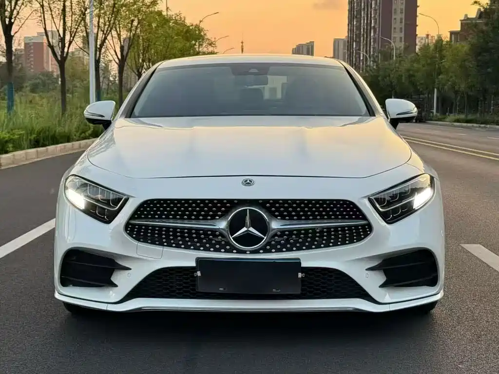 Mercedes-Benz CLS — фото 2