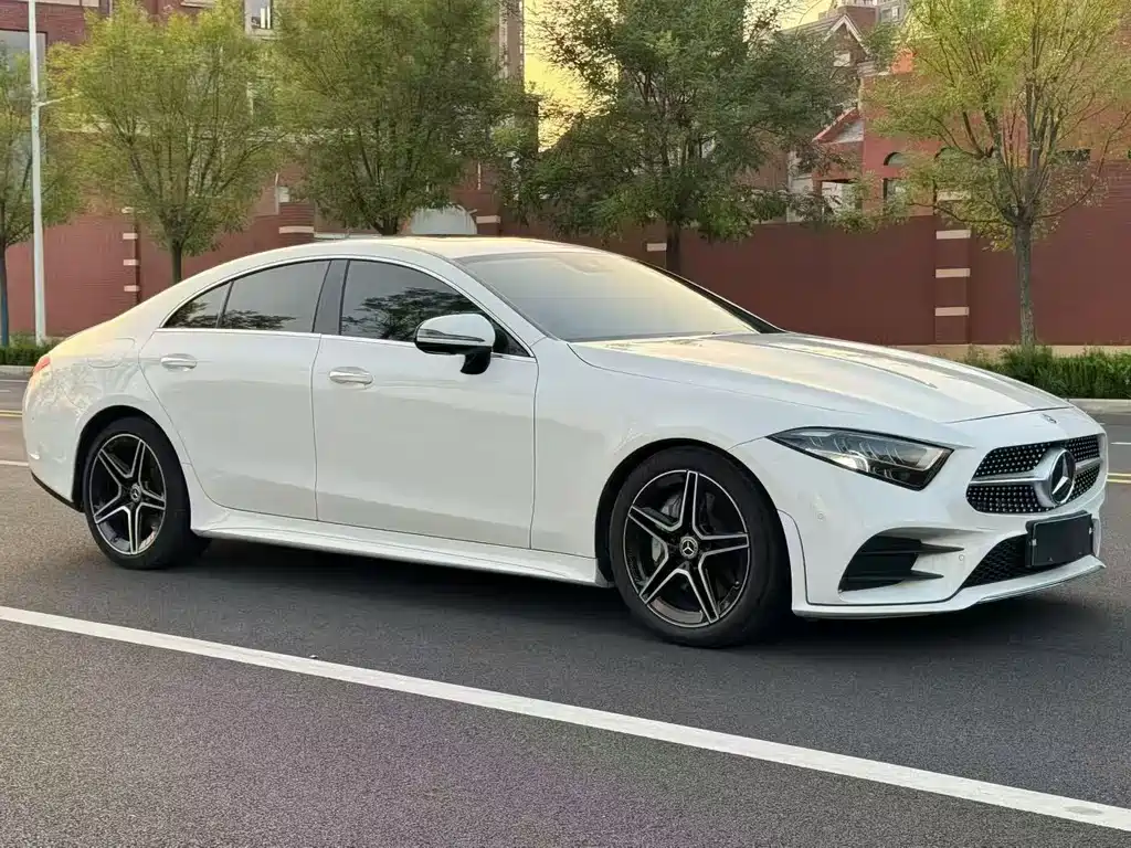 Mercedes-Benz CLS — фото 3
