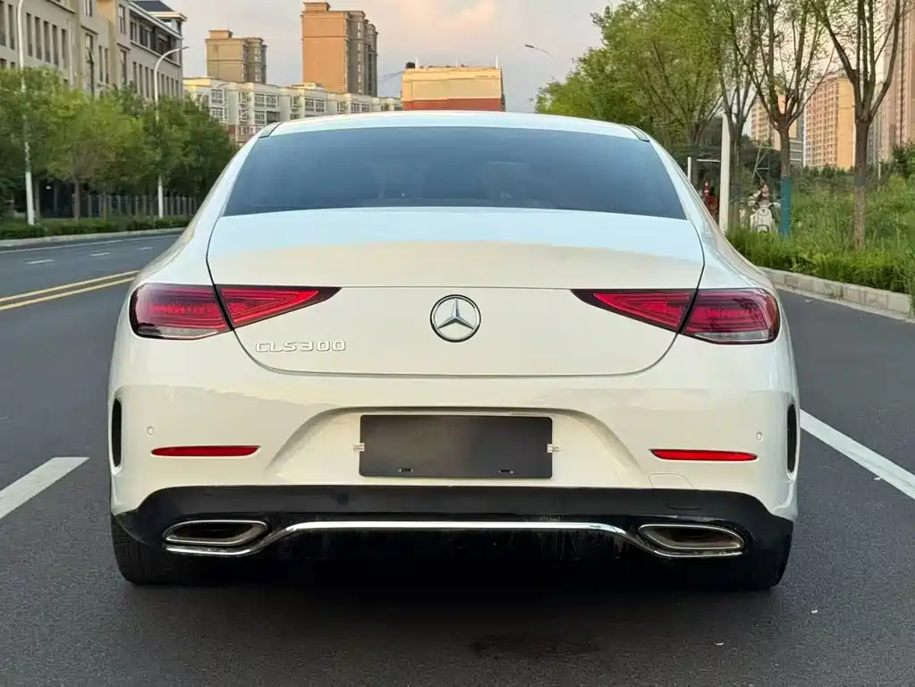 Mercedes-Benz CLS — фото 9