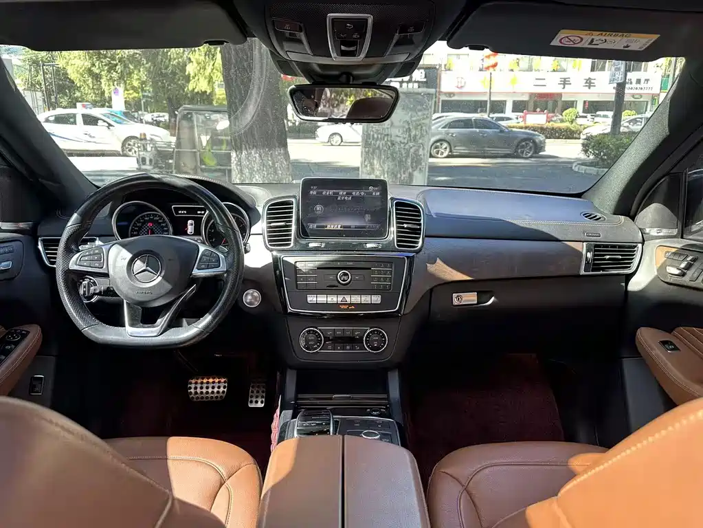 Mercedes-Benz GLE AMG — фото 7