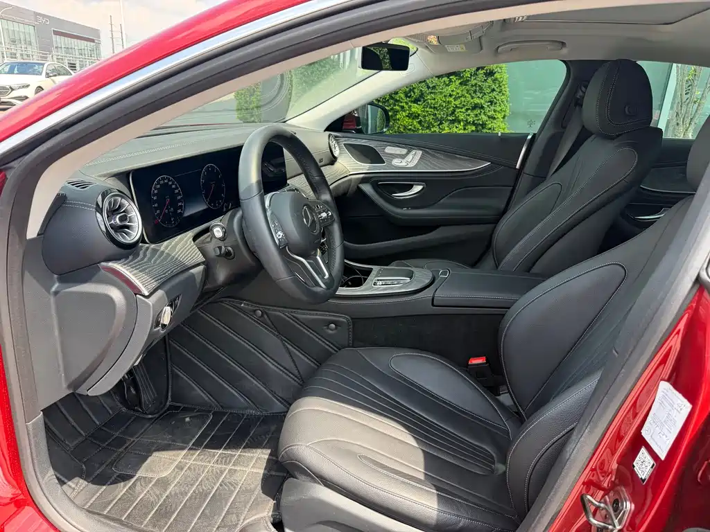 Mercedes-Benz CLS — фото 8