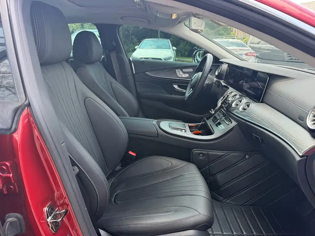 Mercedes-Benz CLS — фото 10