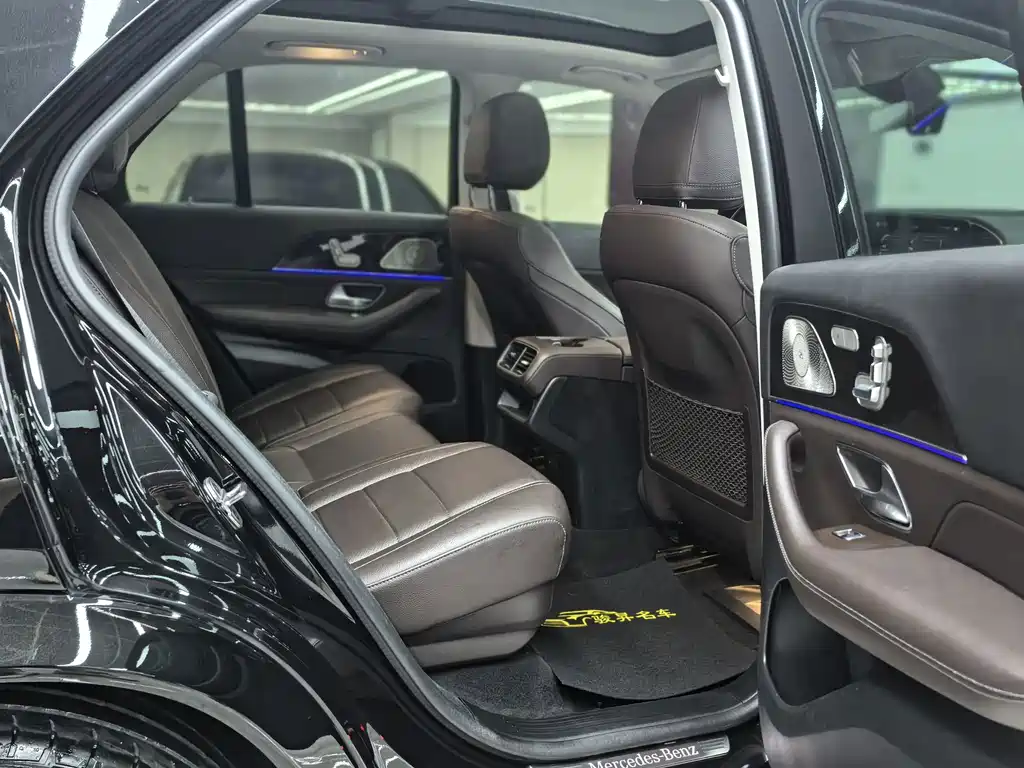 Mercedes-Benz GLE (Import) — фото 13