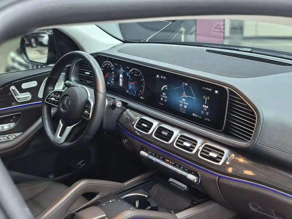 Mercedes-Benz GLE (Import) — фото 22
