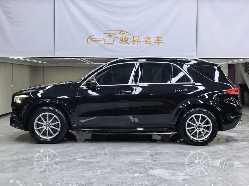 Mercedes-Benz GLE (Import) — фото 7