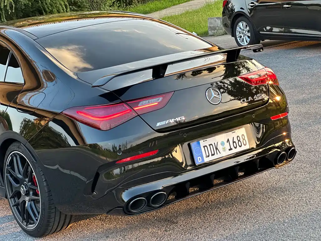 Mercedes-Benz CLA AMG — фото 11