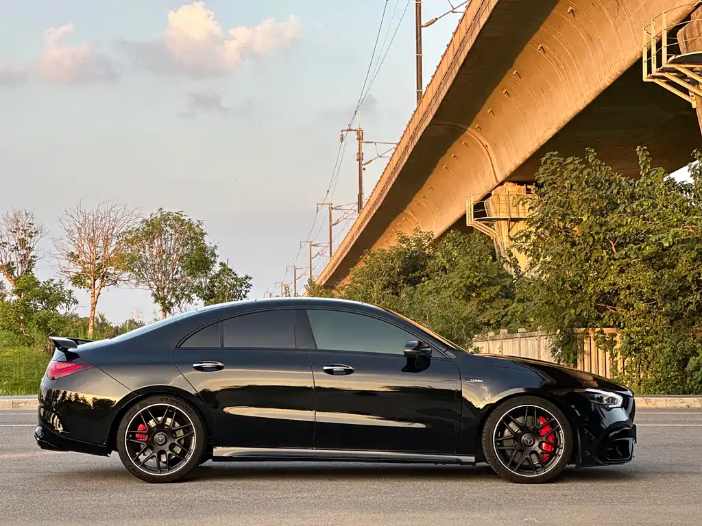 Mercedes-Benz CLA AMG — фото 19