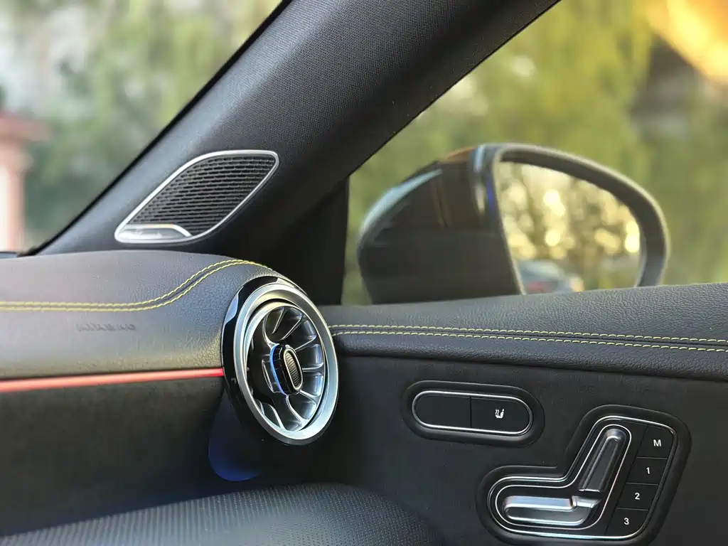 Mercedes-Benz CLA AMG — фото 20