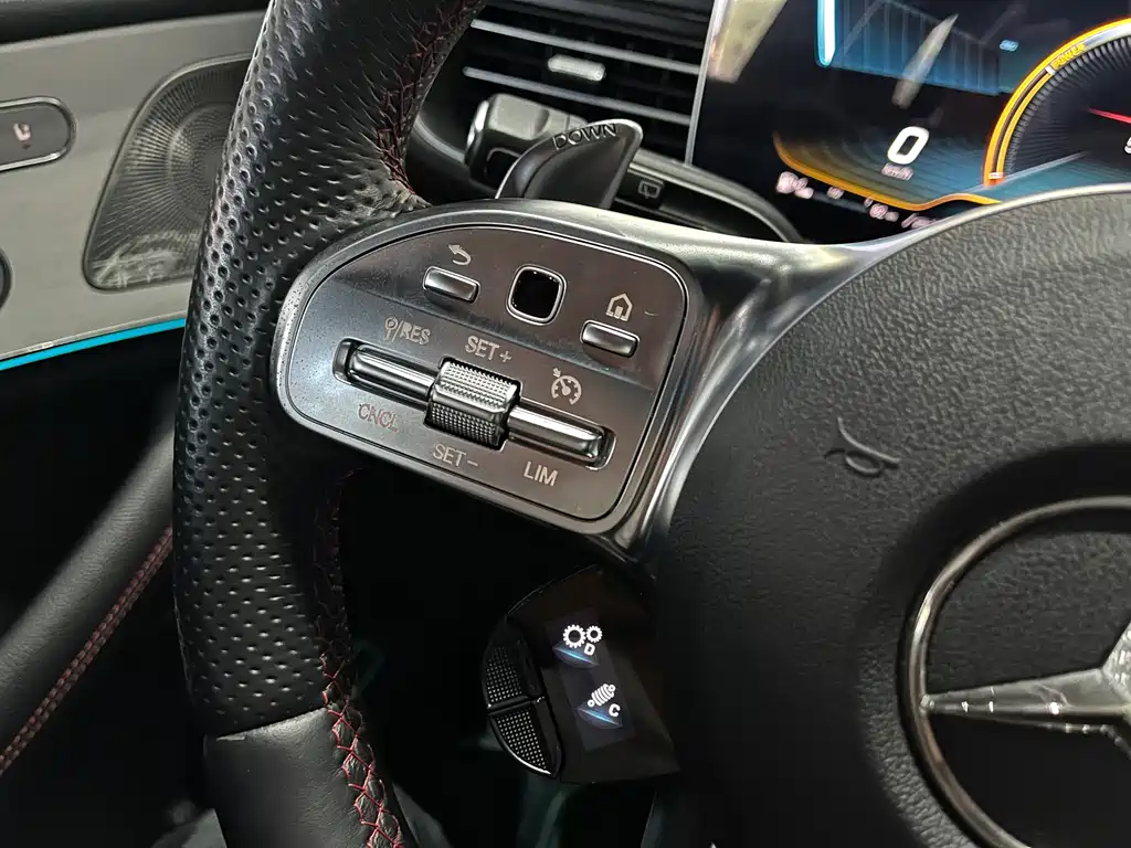 Mercedes-Benz GLE AMG — фото 22