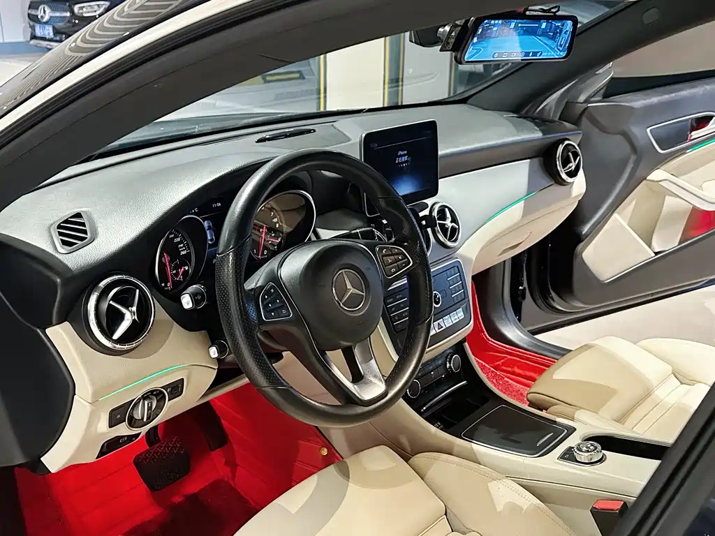Mercedes-Benz CLA (Import) — фото 9