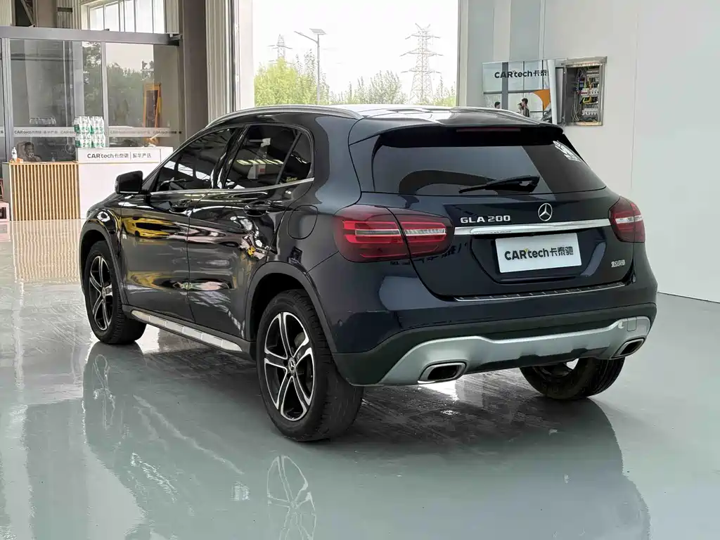 Mercedes-Benz GLA — фото 11