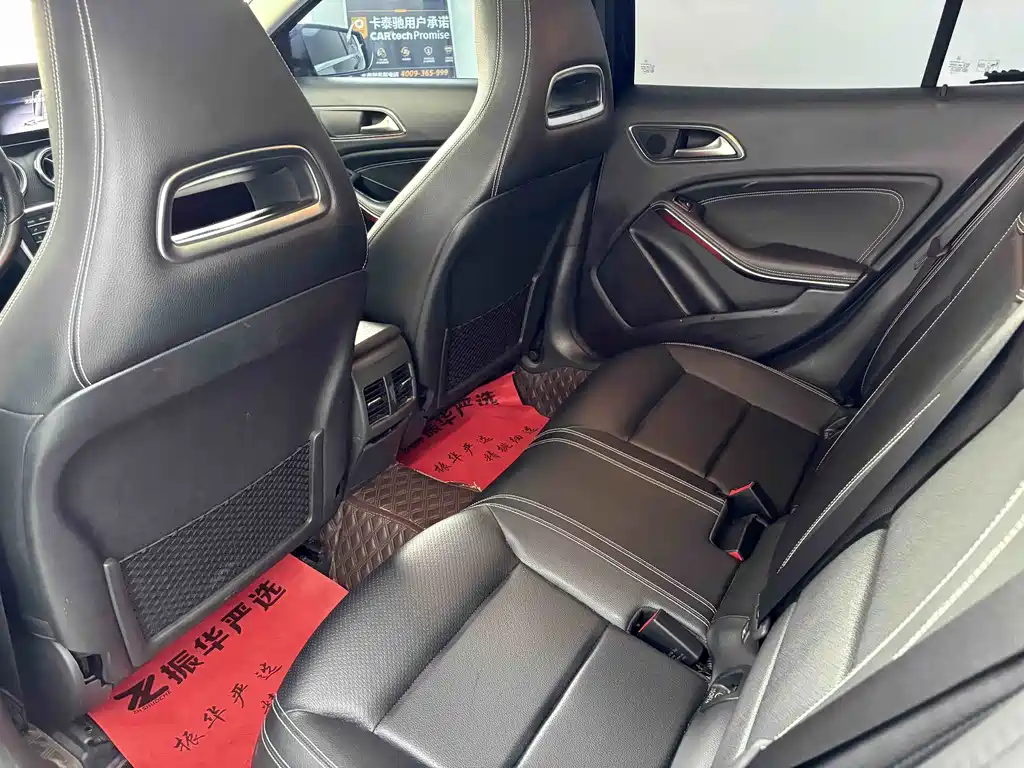 Mercedes-Benz GLA — фото 13