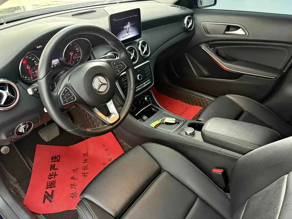 Mercedes-Benz GLA — фото 4