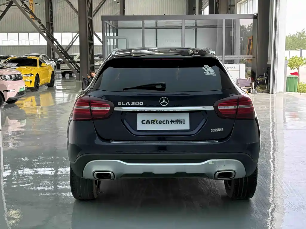 Mercedes-Benz GLA — фото 10
