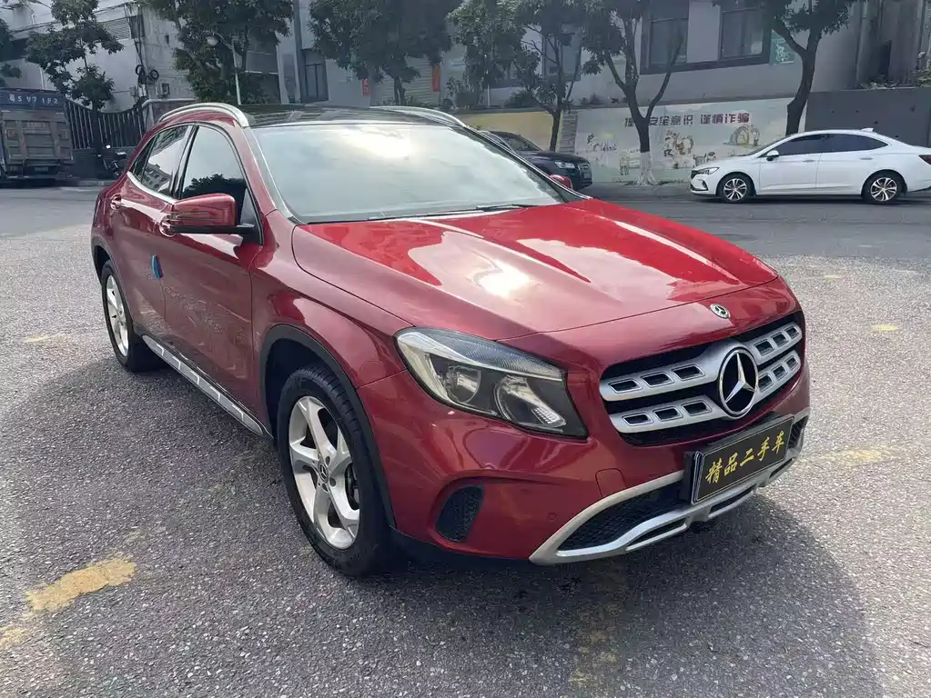 Mercedes-Benz GLA — фото 3