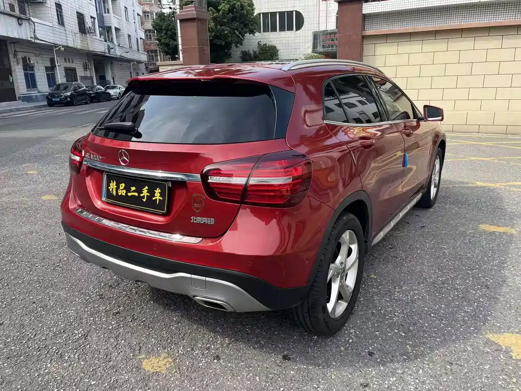 Mercedes-Benz GLA — фото 5