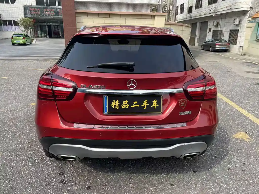 Mercedes-Benz GLA — фото 6
