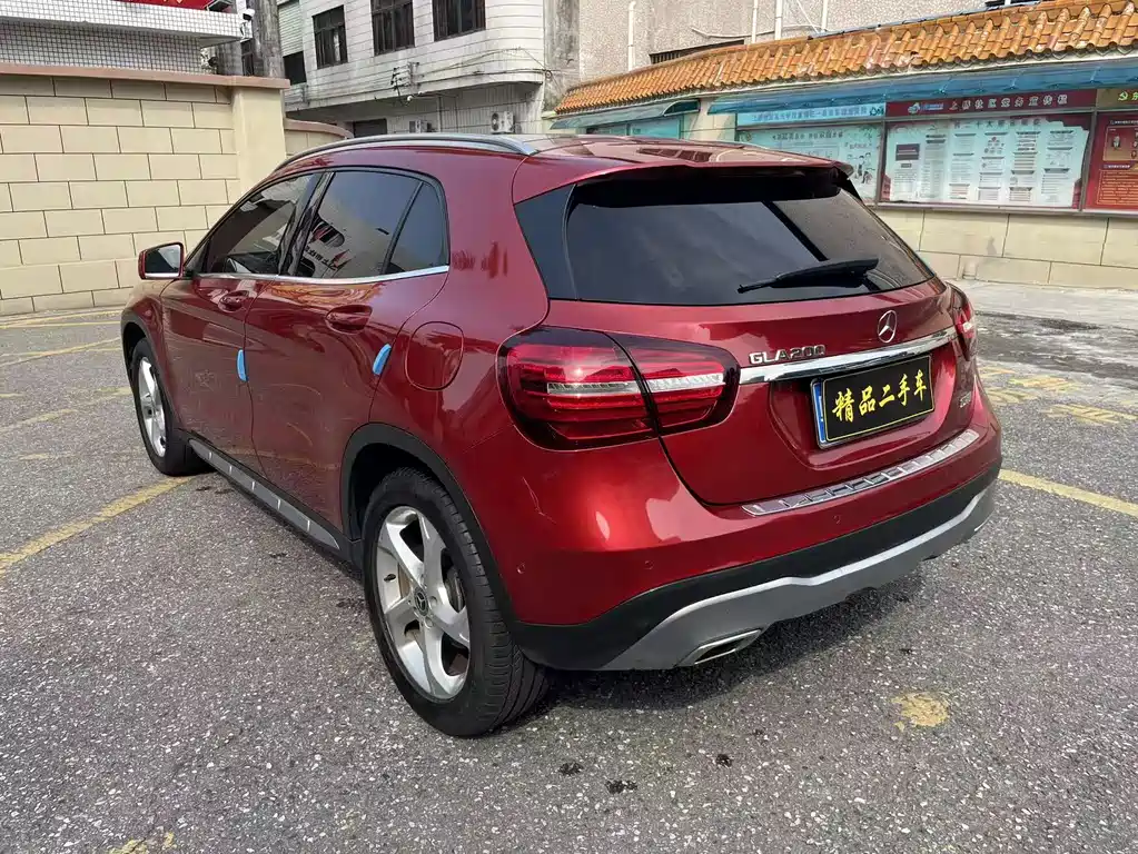 Mercedes-Benz GLA — фото 7