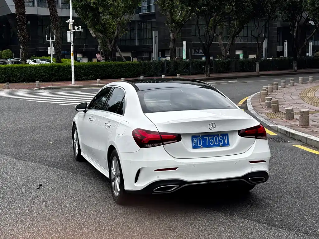 Mercedes-Benz A-Class — фото 7