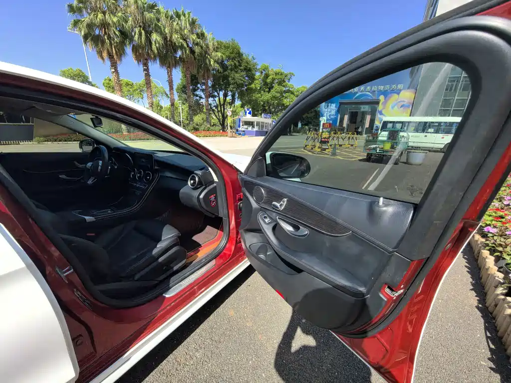 Mercedes-Benz C-Class — фото 9